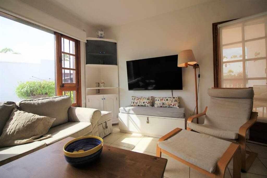 Appartamento Casa Barbara En Playa Bastian Costa Teguise Esterno foto