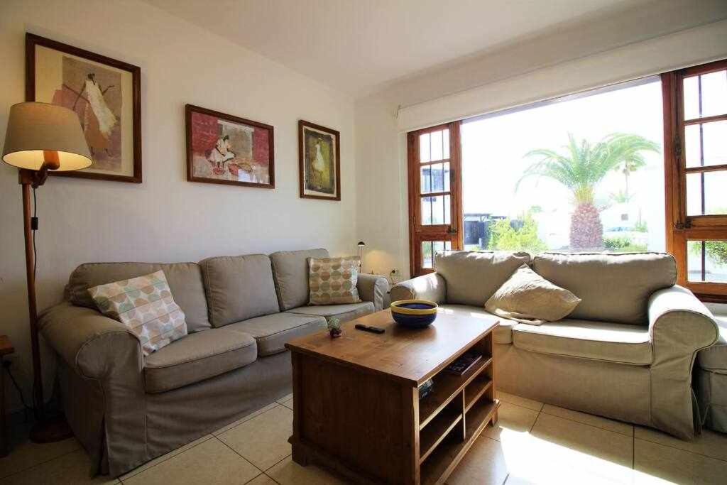 Appartamento Casa Barbara En Playa Bastian Costa Teguise Esterno foto